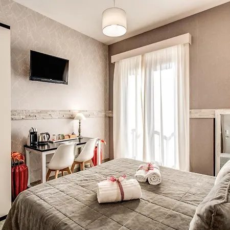 Santamaria Affittacamere 3*