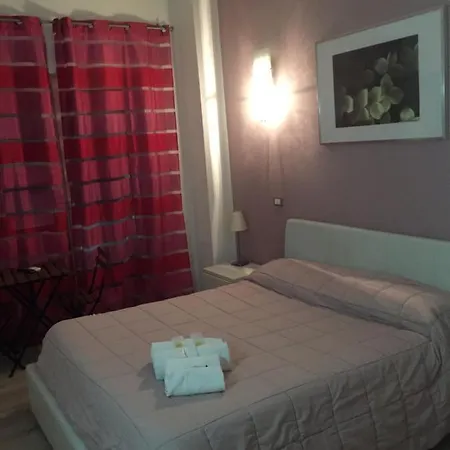 Spqr Bed & Breakfast *