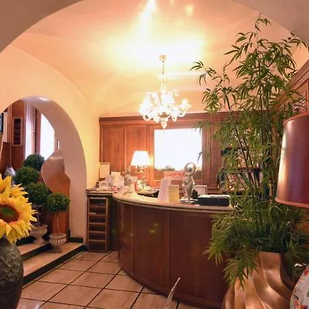 Regina Margherita Hotel