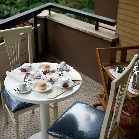 Piccolomini Inn Vaticano * Rome
