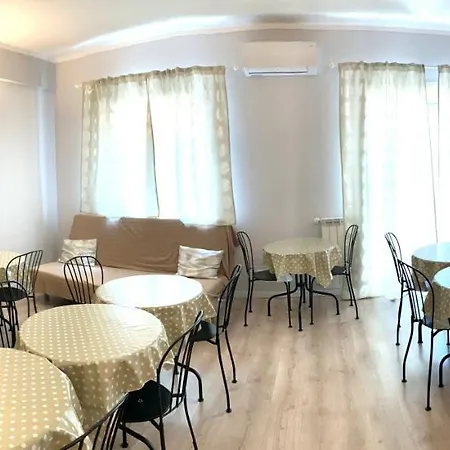 Interno 4