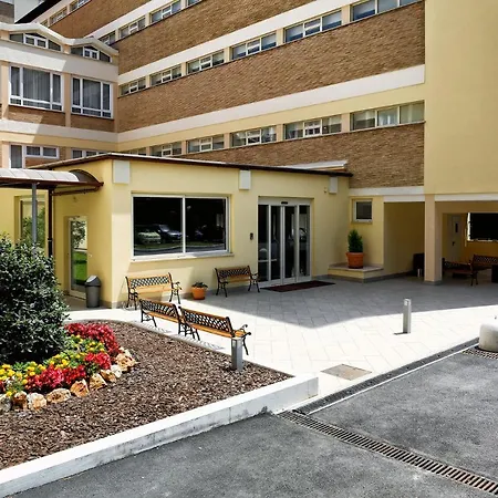 Casa Per Ferie San Juan De Avila בית הארחה